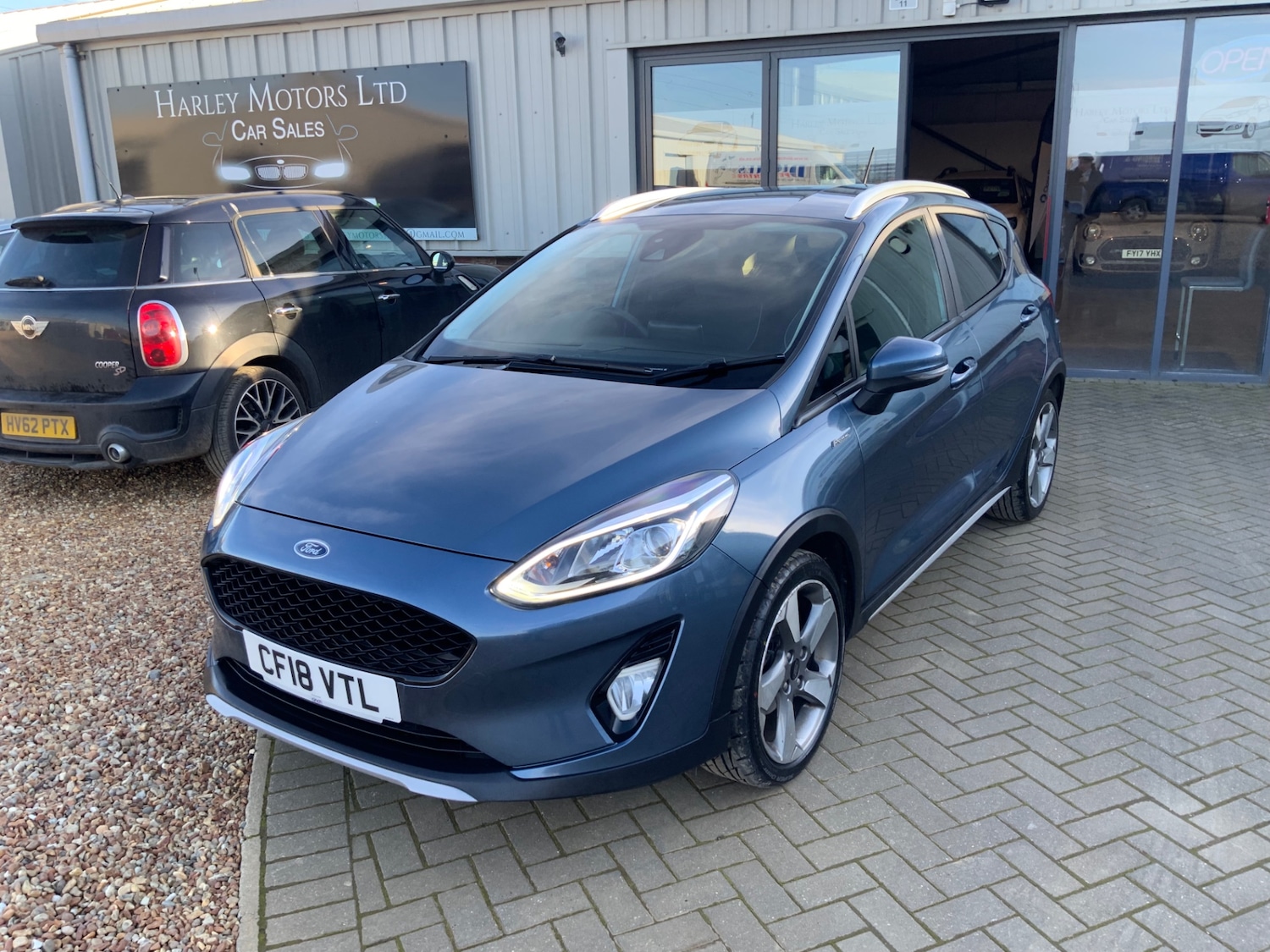 Used Ford Fiesta 2018 for sale - 77715833: Photo 2