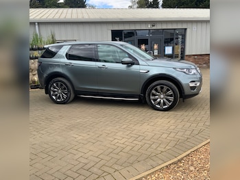 Used Land Rover Discovery Sport 2016 for sale - 78581754: Photo