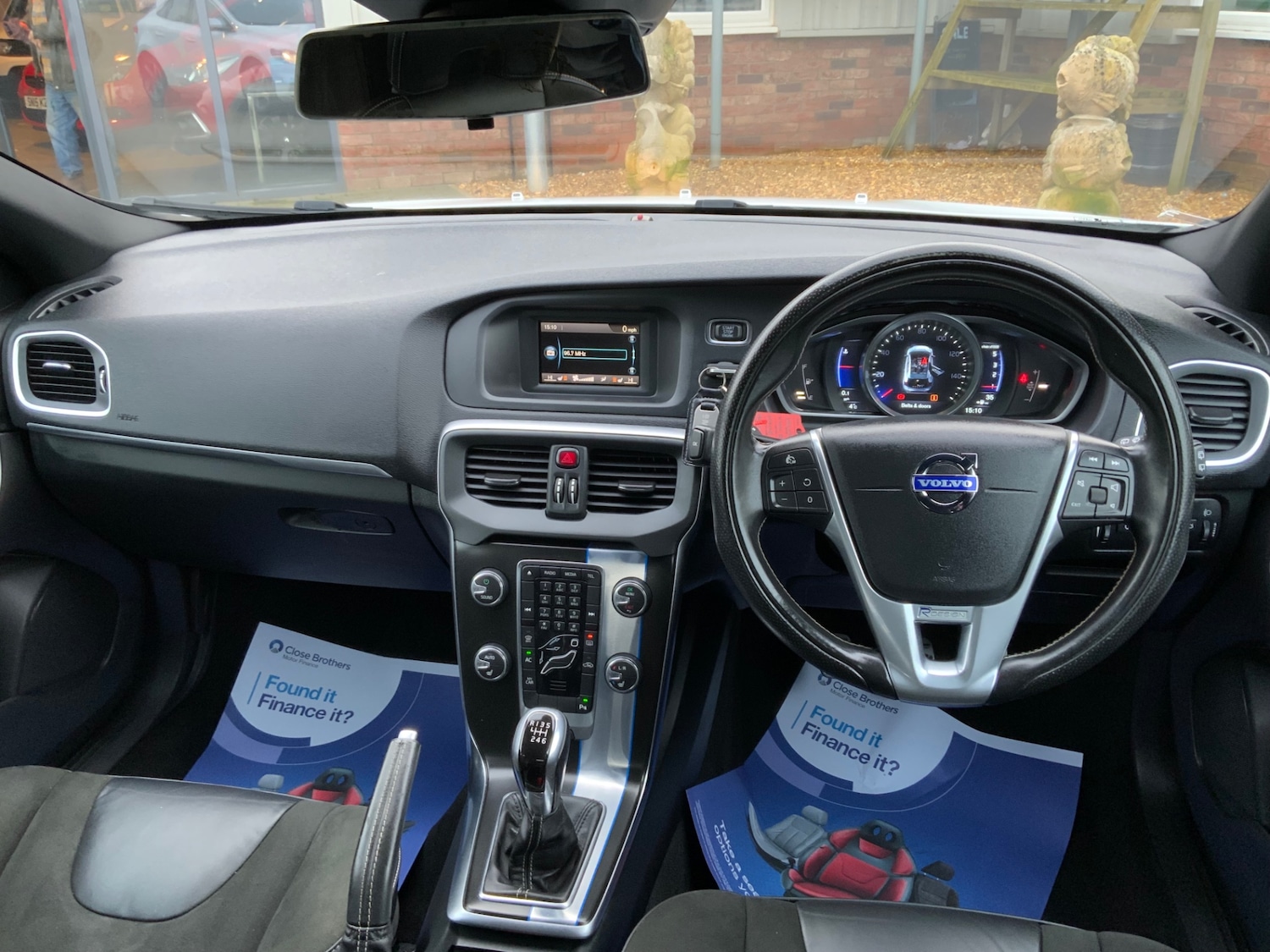 Used Volvo V40 2015 for sale - 77367997: Photo 14