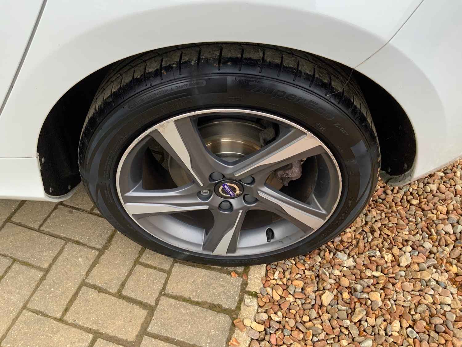 Used Volvo V40 2015 for sale - 77367997: Photo 18