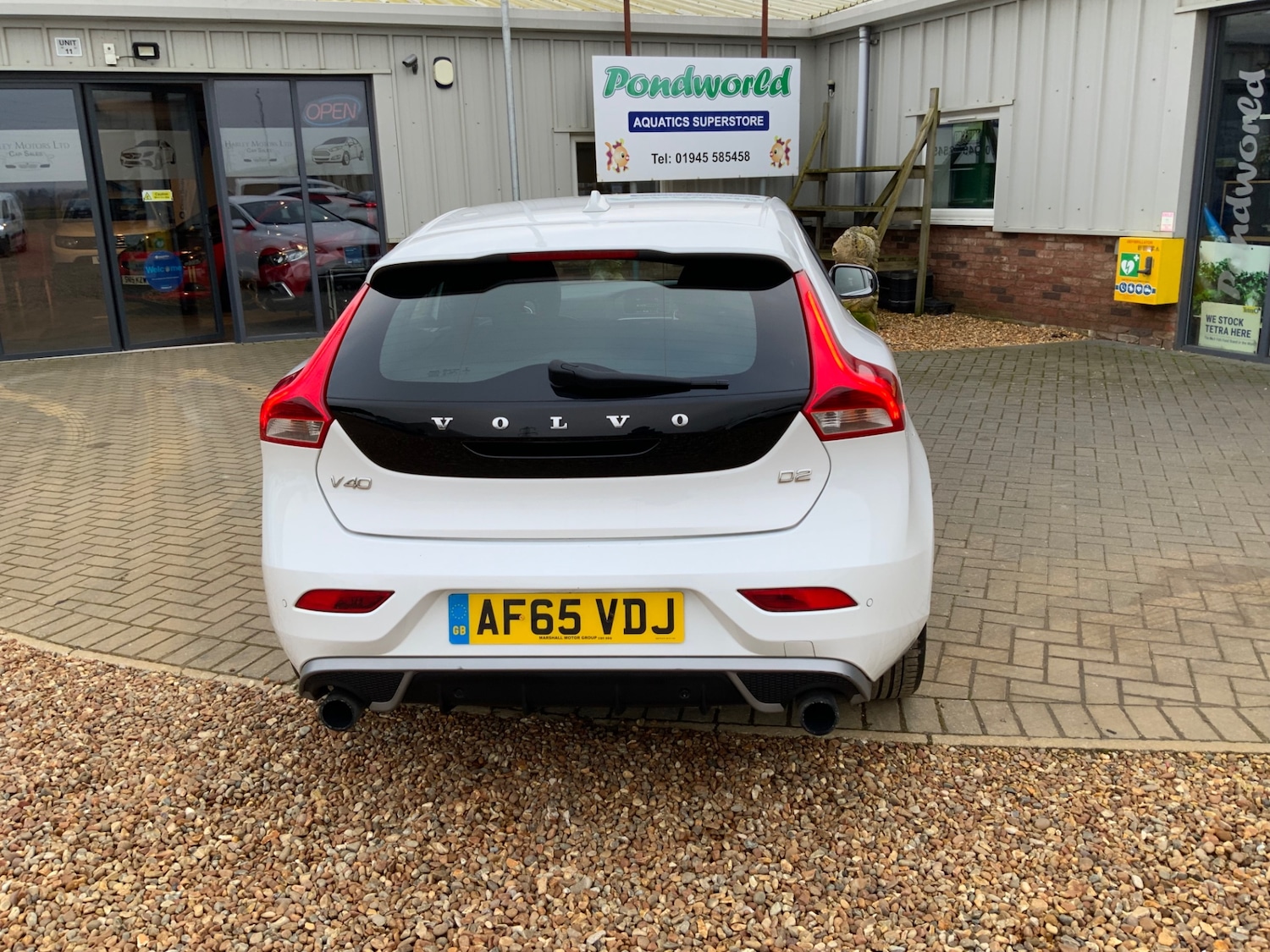 Used Volvo V40 2015 for sale - 77367997: Photo 4