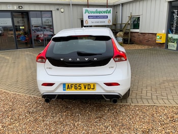 Used Volvo V40 2015 for sale - 77367997: Photo