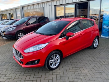 2015 (15) - 1.0 EcoBoost Zetec 5dr