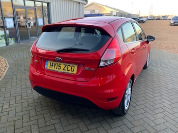Used Ford Fiesta 2015 for sale - 76882046: Photo