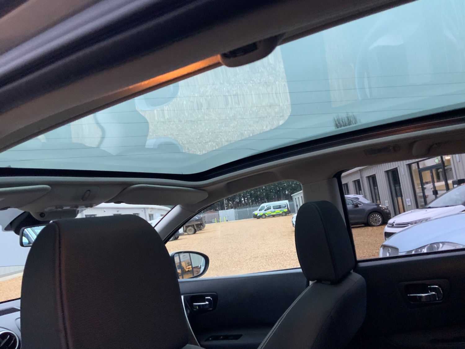 Used Nissan Qashqai 2011 for sale - 77592032: Photo 15