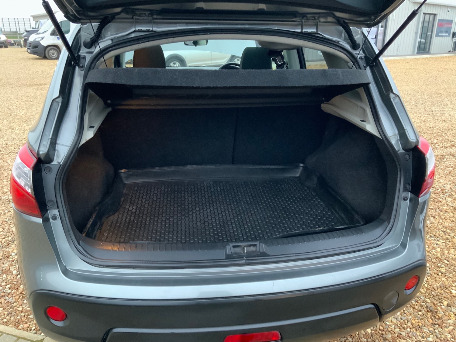 Used Nissan Qashqai 2011 for sale - 77592032: Photo 23