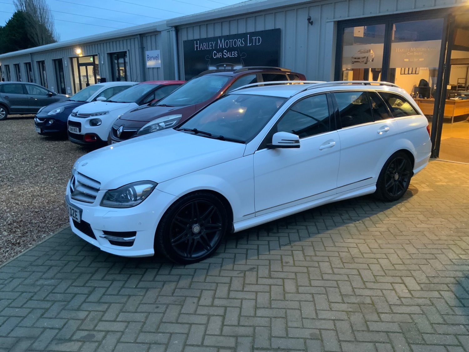 Used Mercedes-Benz C Class 2012 for sale - 76860145: Photo 6