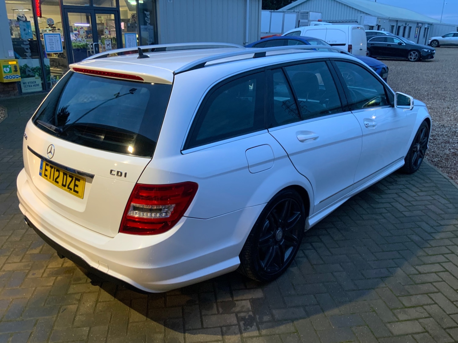 Used Mercedes-Benz C Class 2012 for sale - 76860145: Photo 7