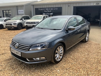 Used Volkswagen Passat 2013 for sale - 79099624: Photo