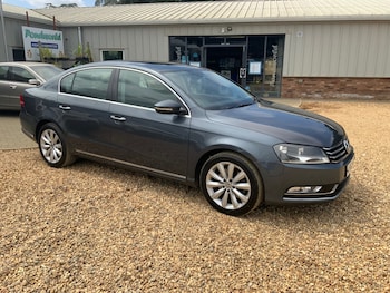 Used Volkswagen Passat 2013 for sale - 79099624: Photo