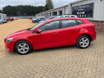 Used Volvo V40 2014 for sale - 78641085: Photo