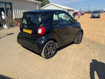 Used smart fortwo 2017 for sale - 78236331: Photo