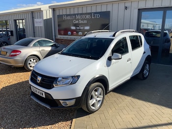 Dacia - Sandero Stepway