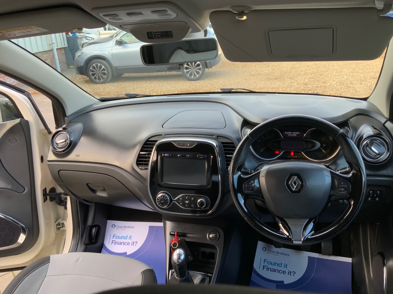 Used Renault Captur 2014 for sale - 76366667: Photo 9