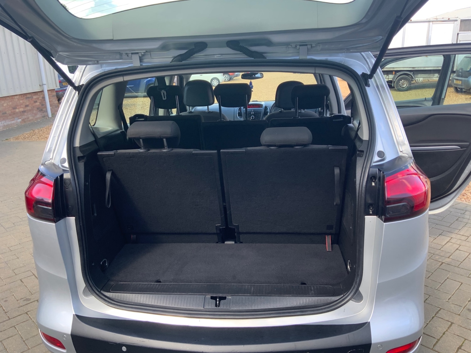Vehicle 19
