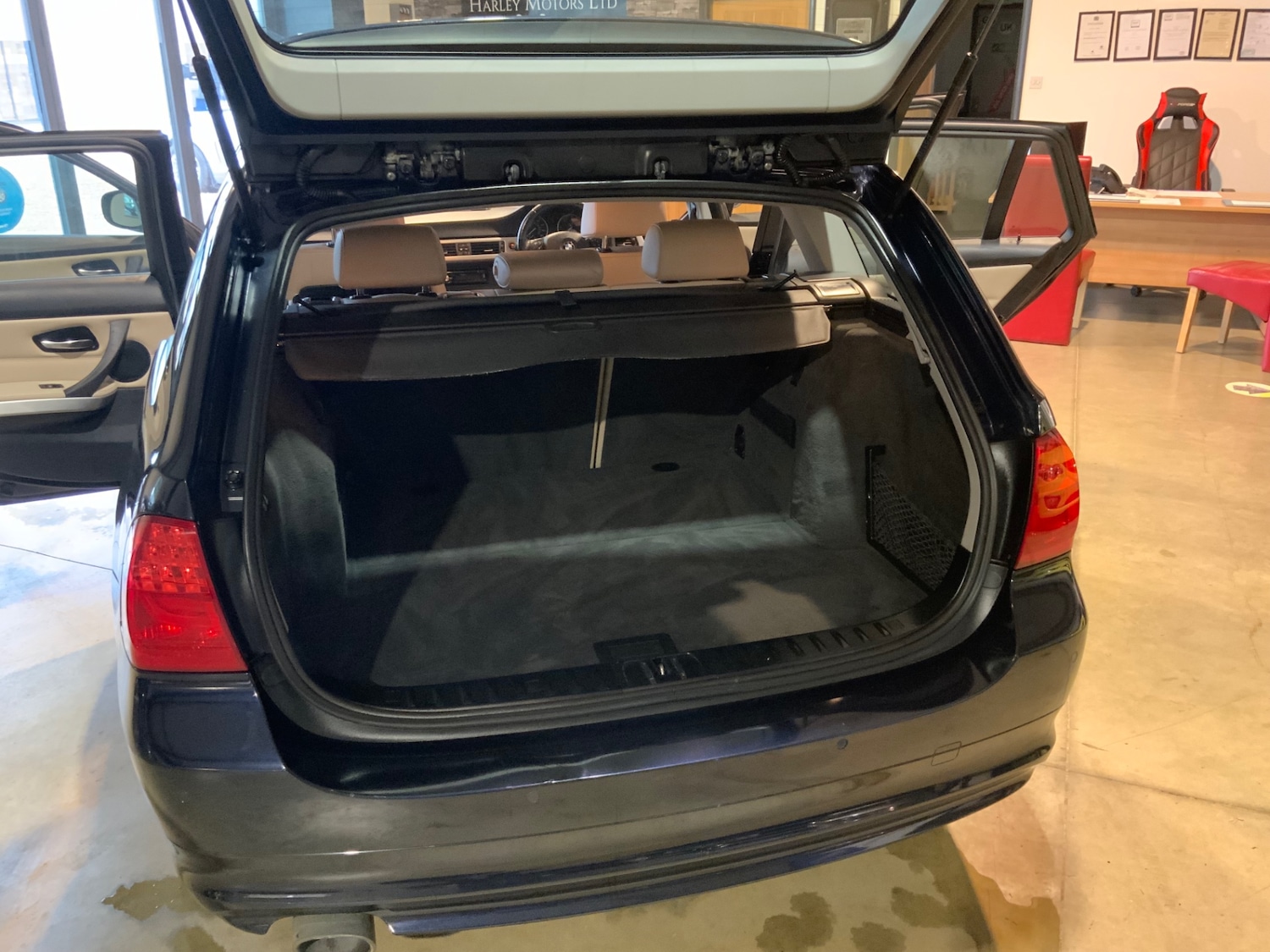 Used BMW 3 Series 2009 for sale - 77789100: Photo 14