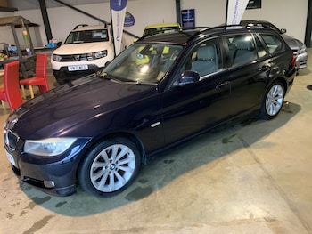 Used BMW 3 Series 2009 for sale - 77789100: Photo