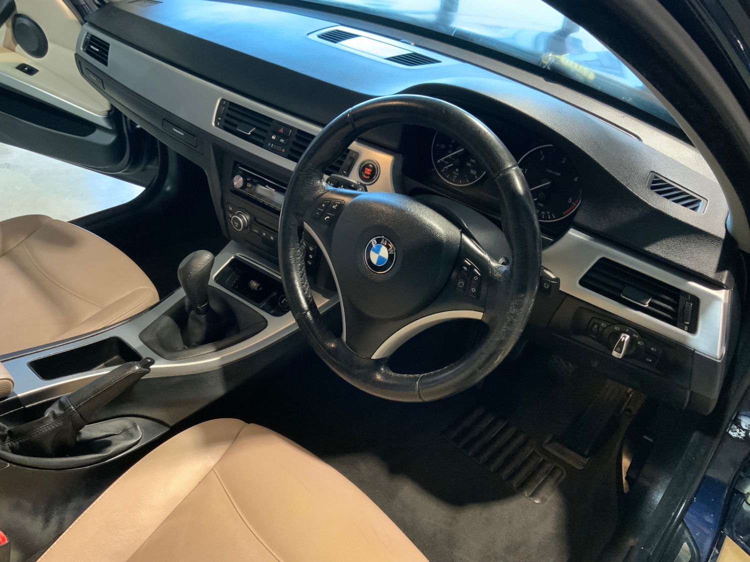 Used BMW 3 Series 2009 for sale - 77789100: Photo 9