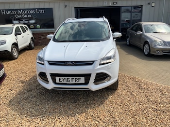 Used Ford Kuga 2016 for sale - 79021153: Photo