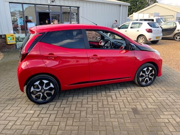 Used Toyota AYGO 2021 for sale - 77260912: Photo