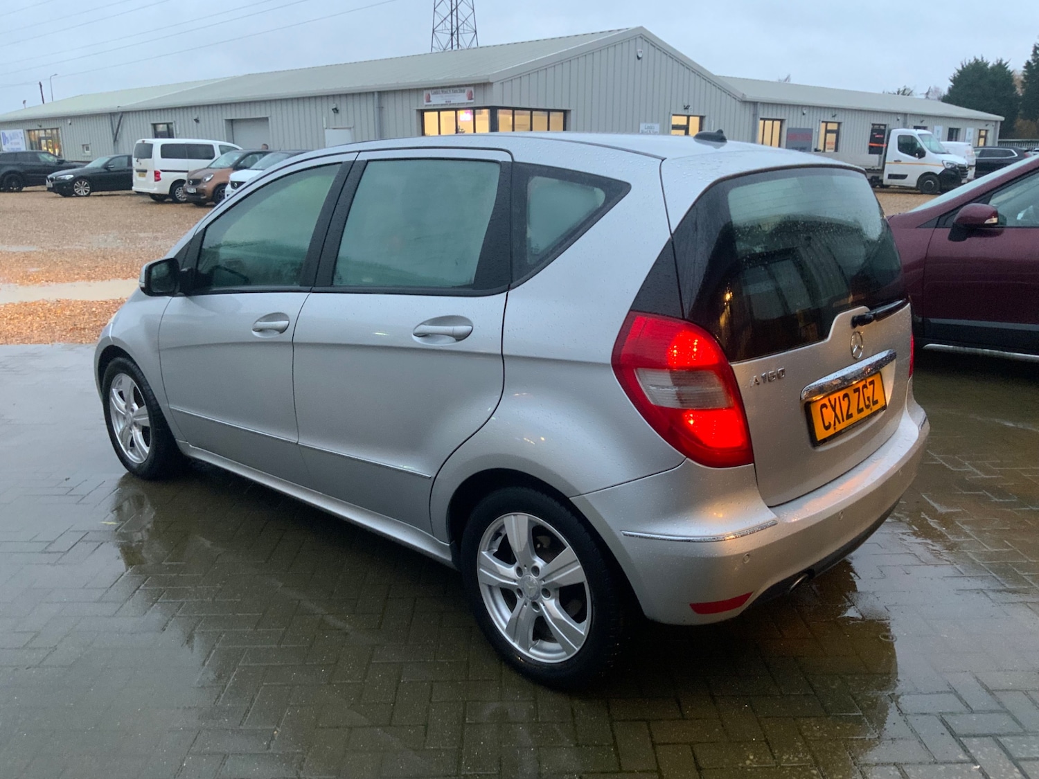 Used Mercedes-Benz A-Class 2012 for sale - 76971196: Photo 3