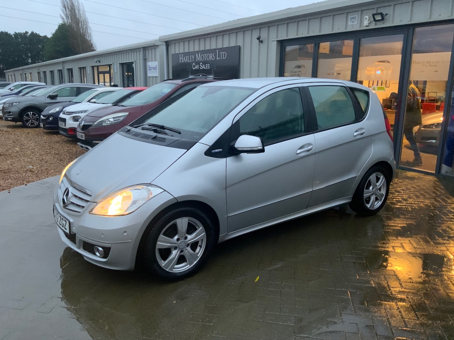 Used Mercedes-Benz A-Class 2012 for sale - 76971196: Photo 4