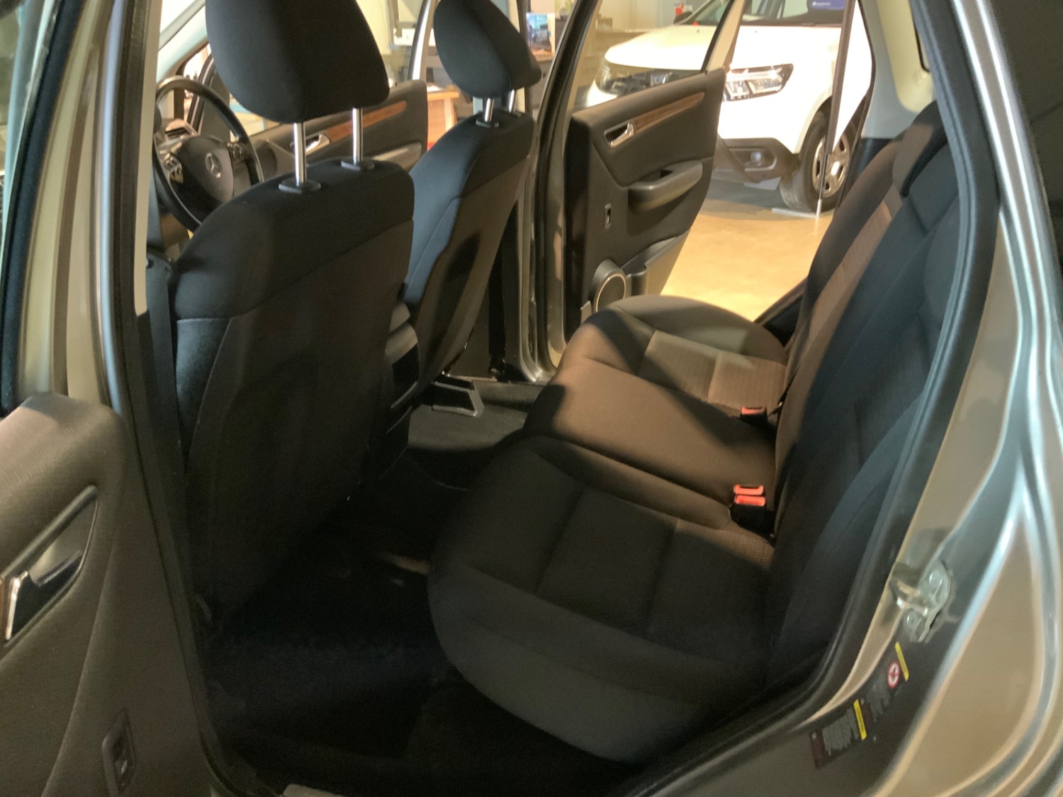 Used Mercedes-Benz A-Class 2005 for sale - 77701946: Photo 11