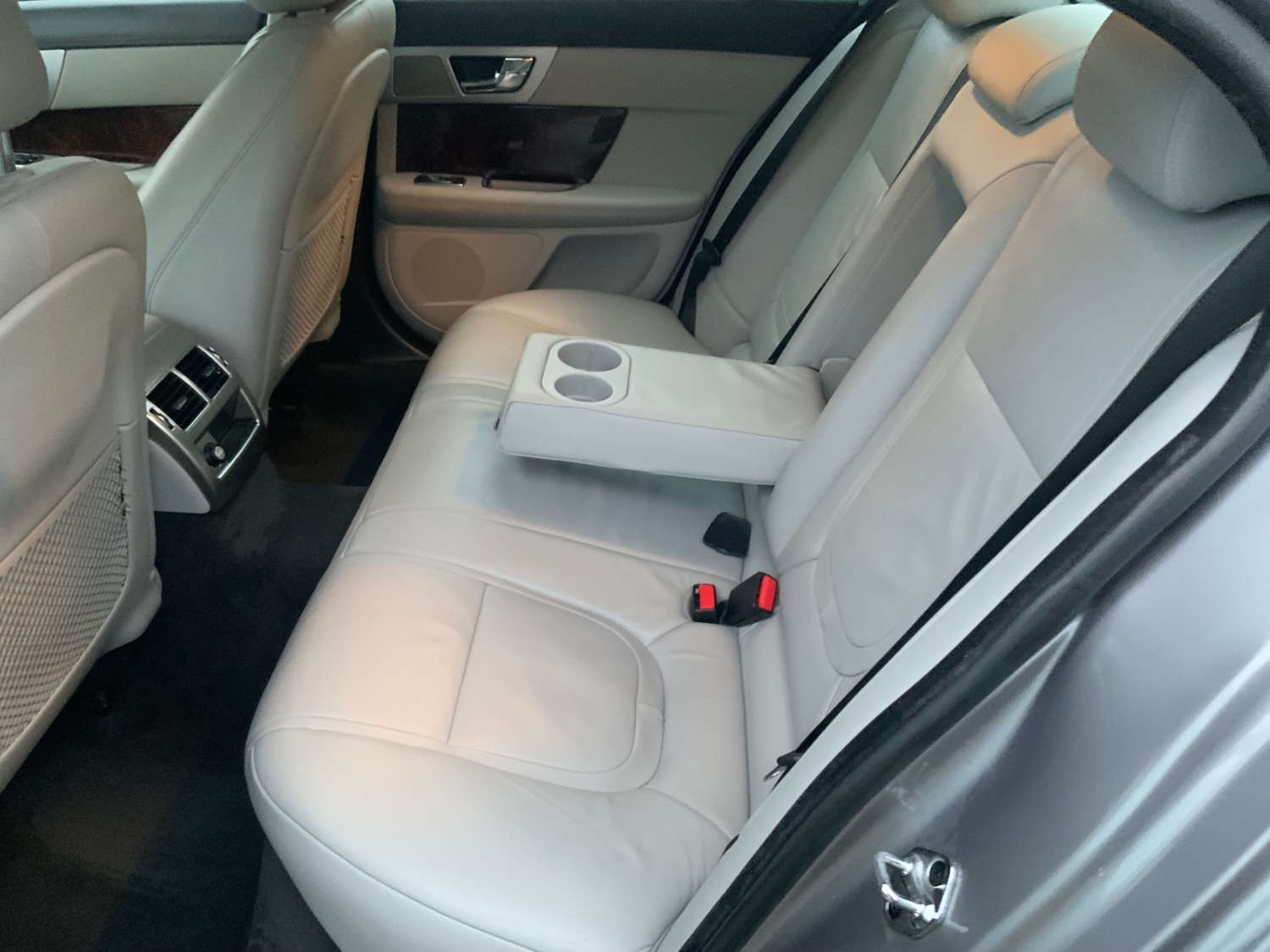 Used Jaguar XF 2011 for sale - 76957255: Photo 14