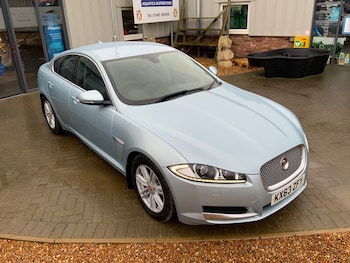 2013 (63) - 3.0d V6 Luxury 4dr Auto [Start Stop]