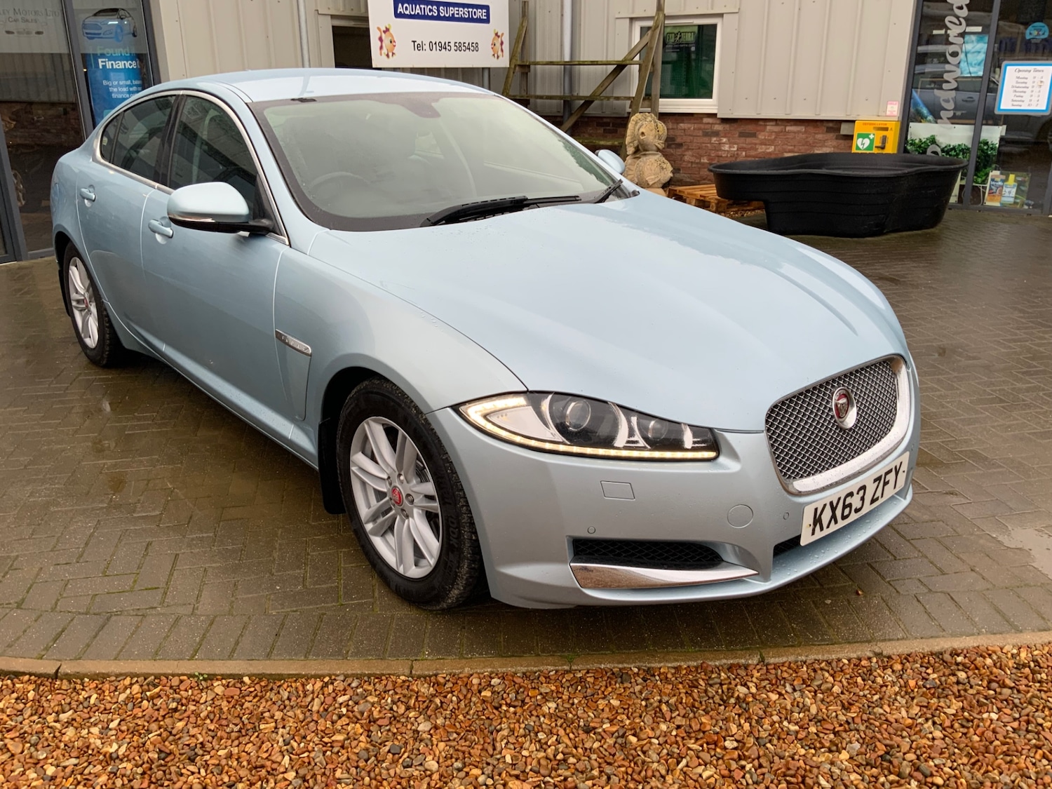 Used Jaguar XF 2013 for sale - 76531451: Photo 2