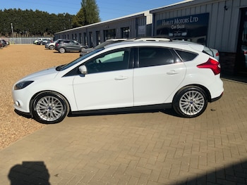 Used Ford Focus 2014 for sale - 78411833: Photo