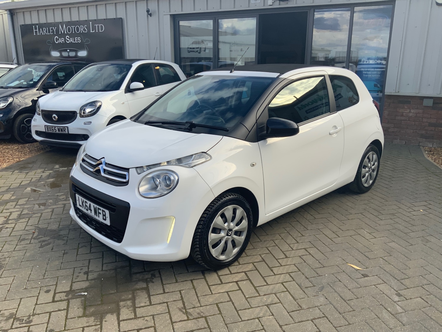 Used Citroen C1 2014 for sale - 76352577: Photo 4