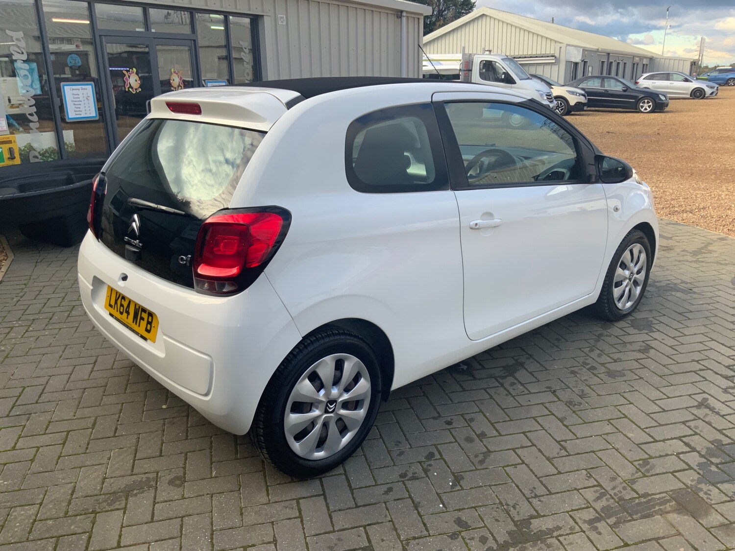 Used Citroen C1 2014 for sale - 76352577: Photo 5