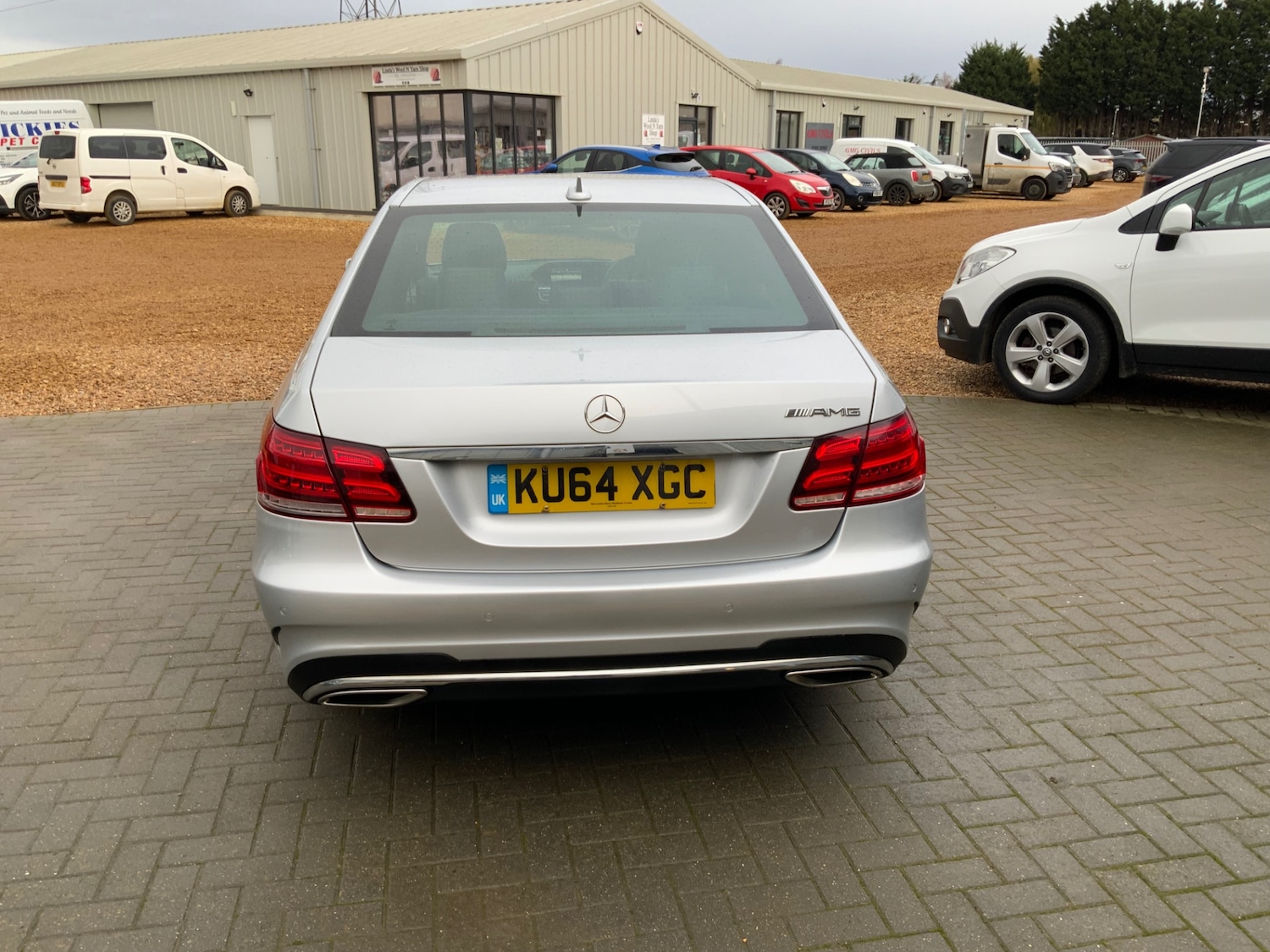 Used Mercedes-Benz E Class 2014 for sale - 76612593: Photo 3