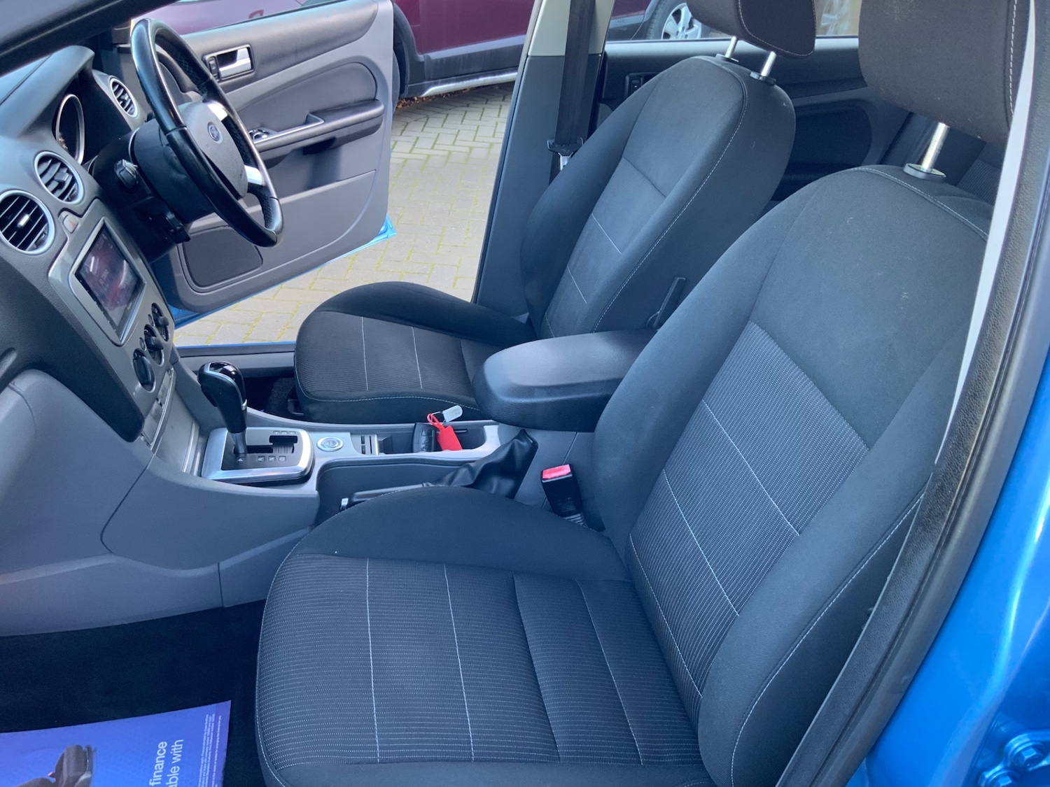 Used Ford Focus 2010 for sale - 76736477: Photo 10