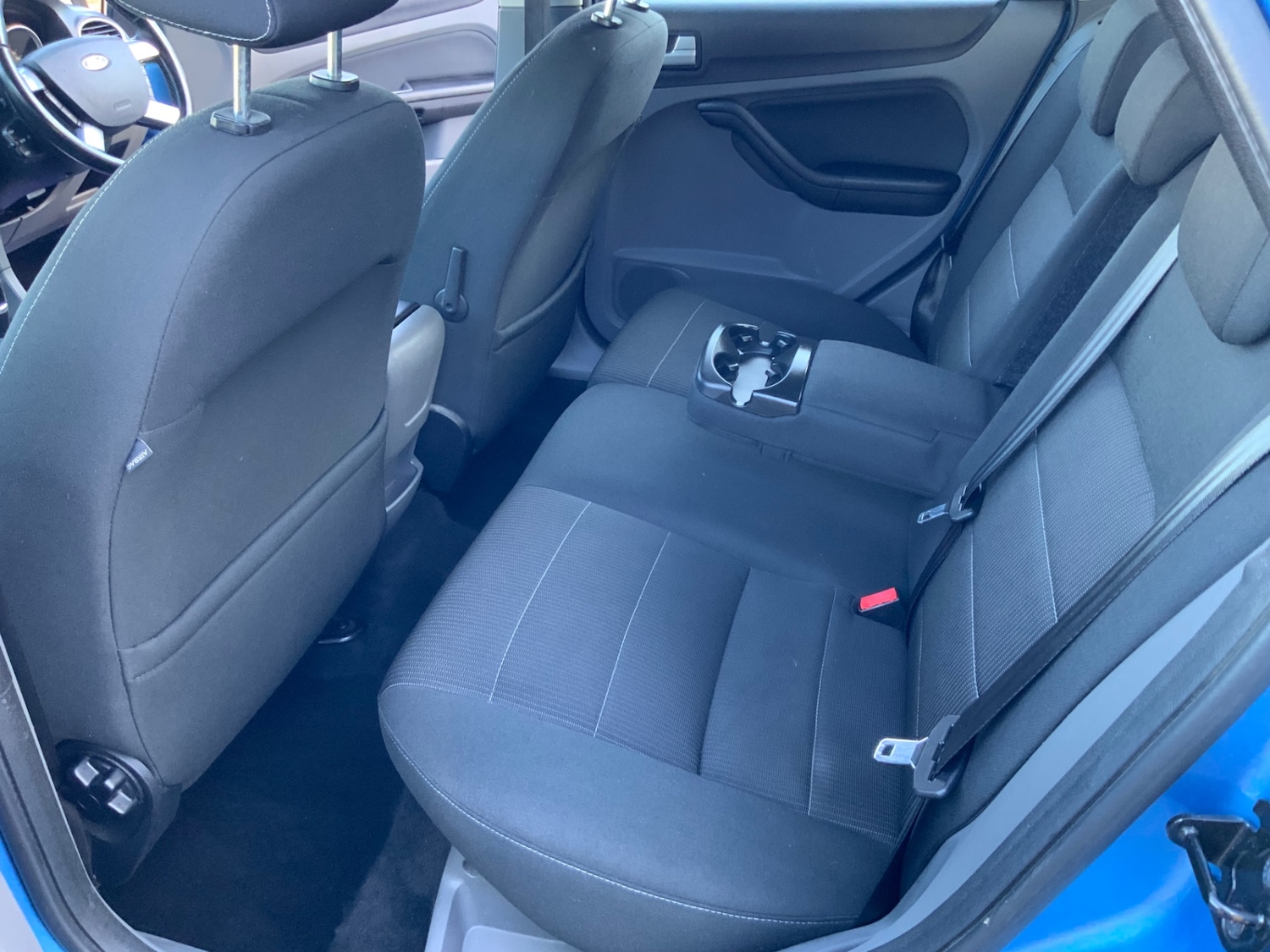 Used Ford Focus 2010 for sale - 76736477: Photo 12