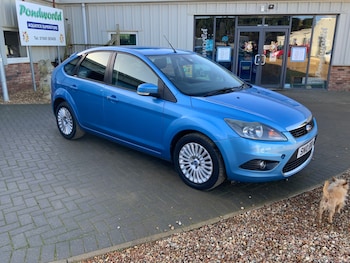 Used Ford Focus 2010 for sale - 76736477: Photo