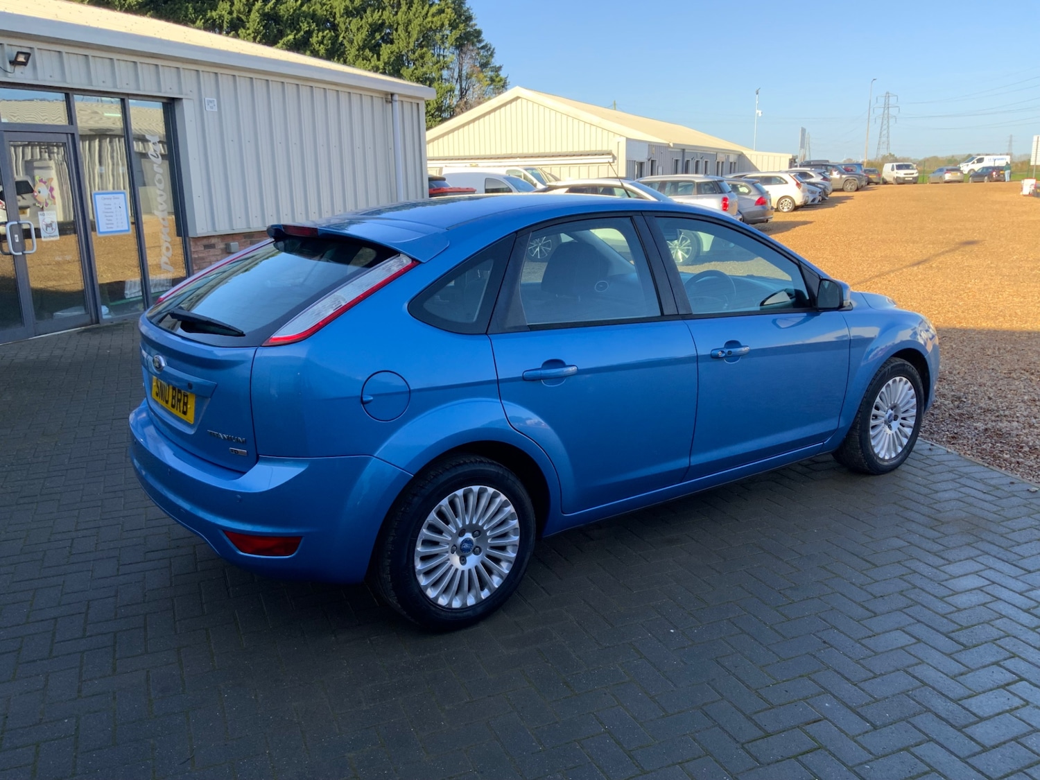 Used Ford Focus 2010 for sale - 76736477: Photo 4