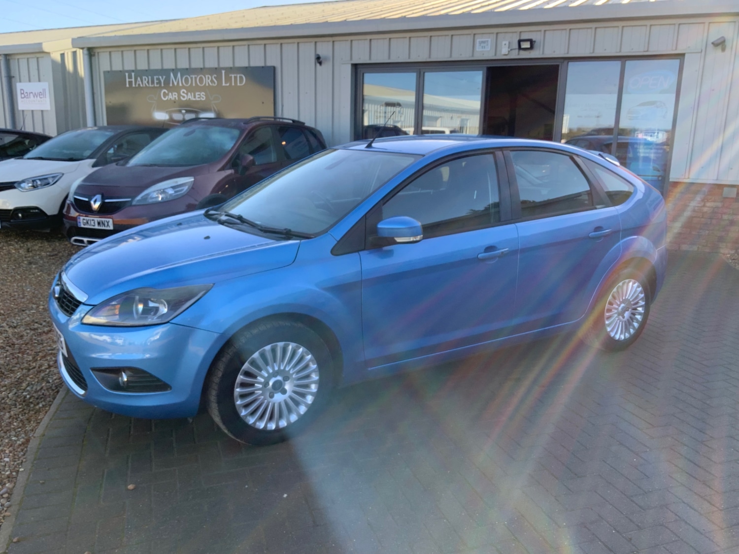 Used Ford Focus 2010 for sale - 76736477: Photo 7