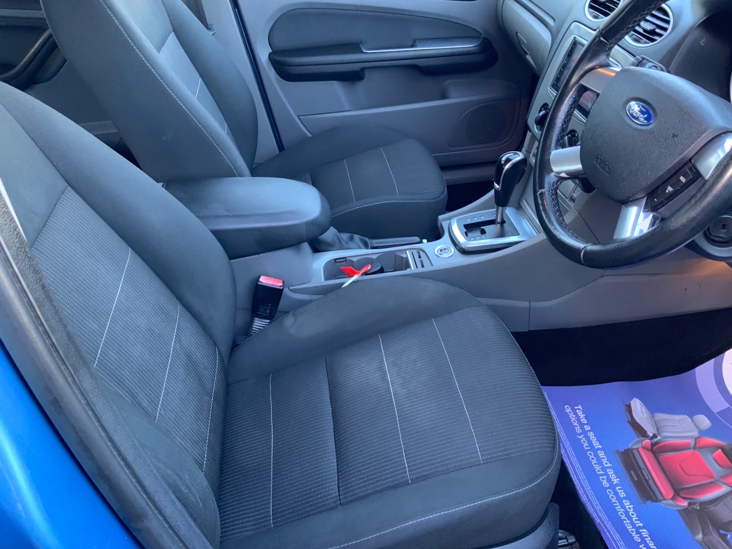 Used Ford Focus 2010 for sale - 76736477: Photo 8