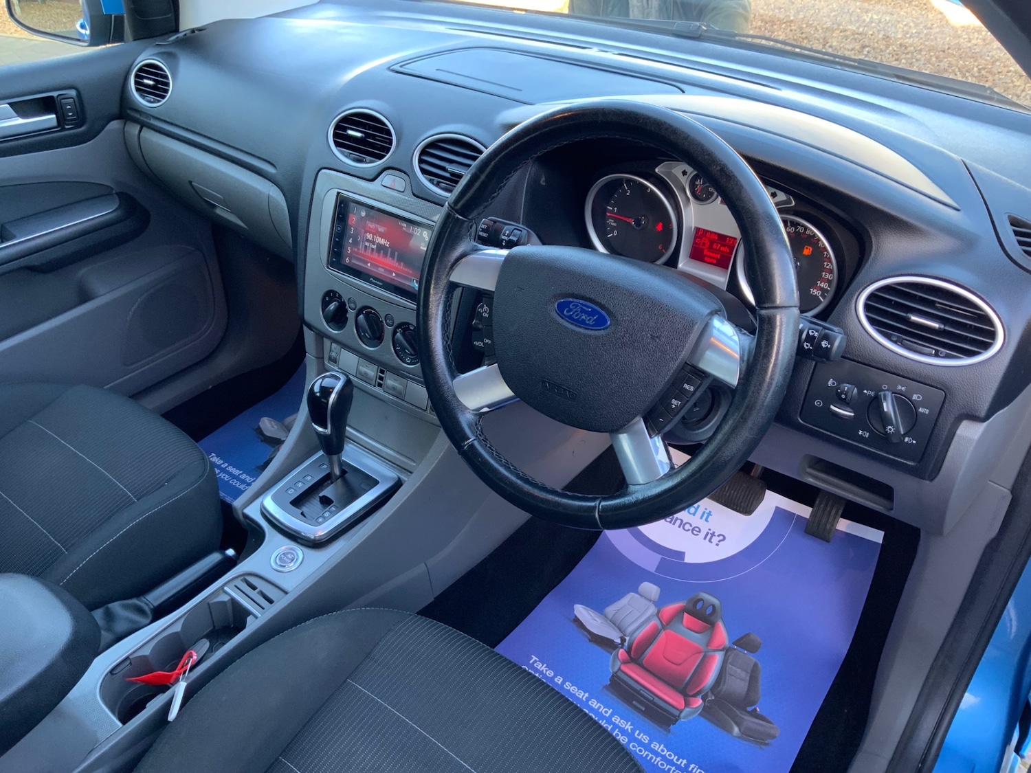 Used Ford Focus 2010 for sale - 76736477: Photo 9