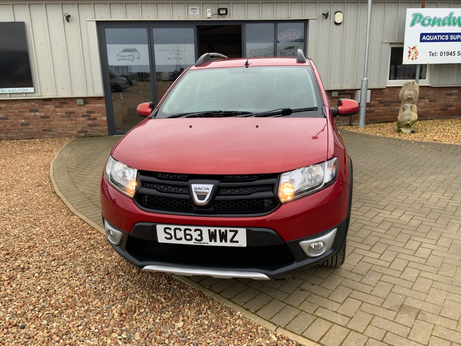 Used Dacia Sandero Stepway 2014 for sale - 77848147: Photo 3