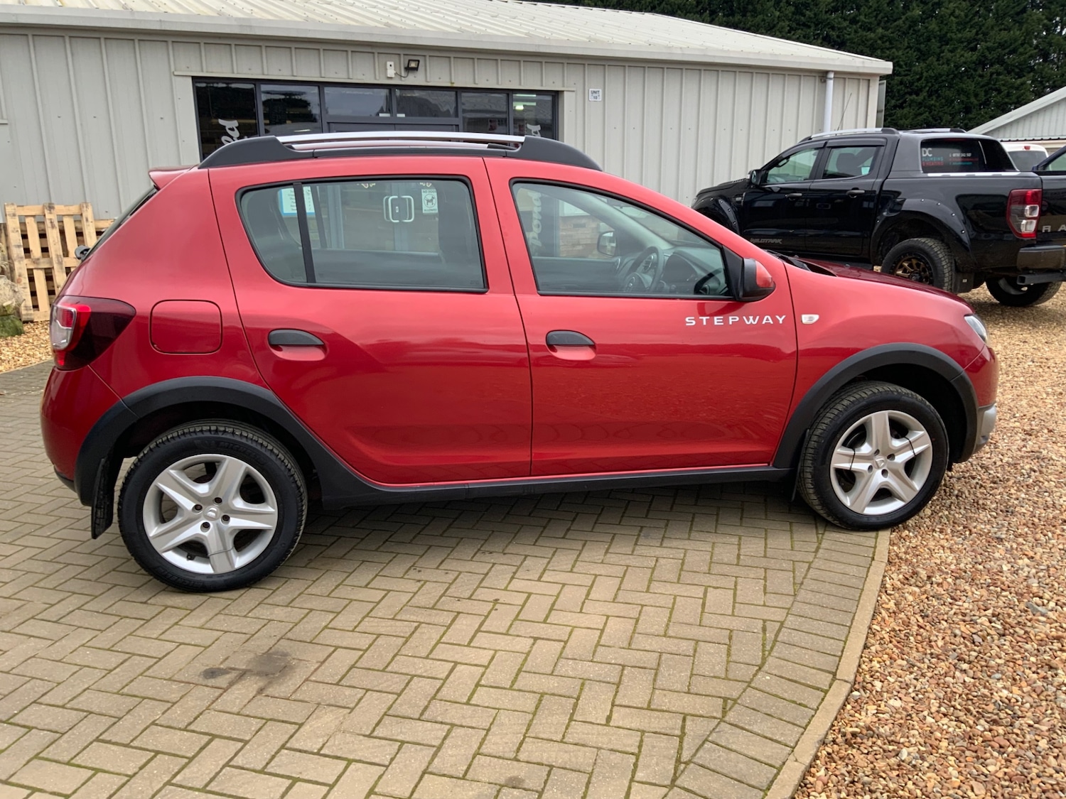 Used Dacia Sandero Stepway 2014 for sale - 77848147: Photo 5