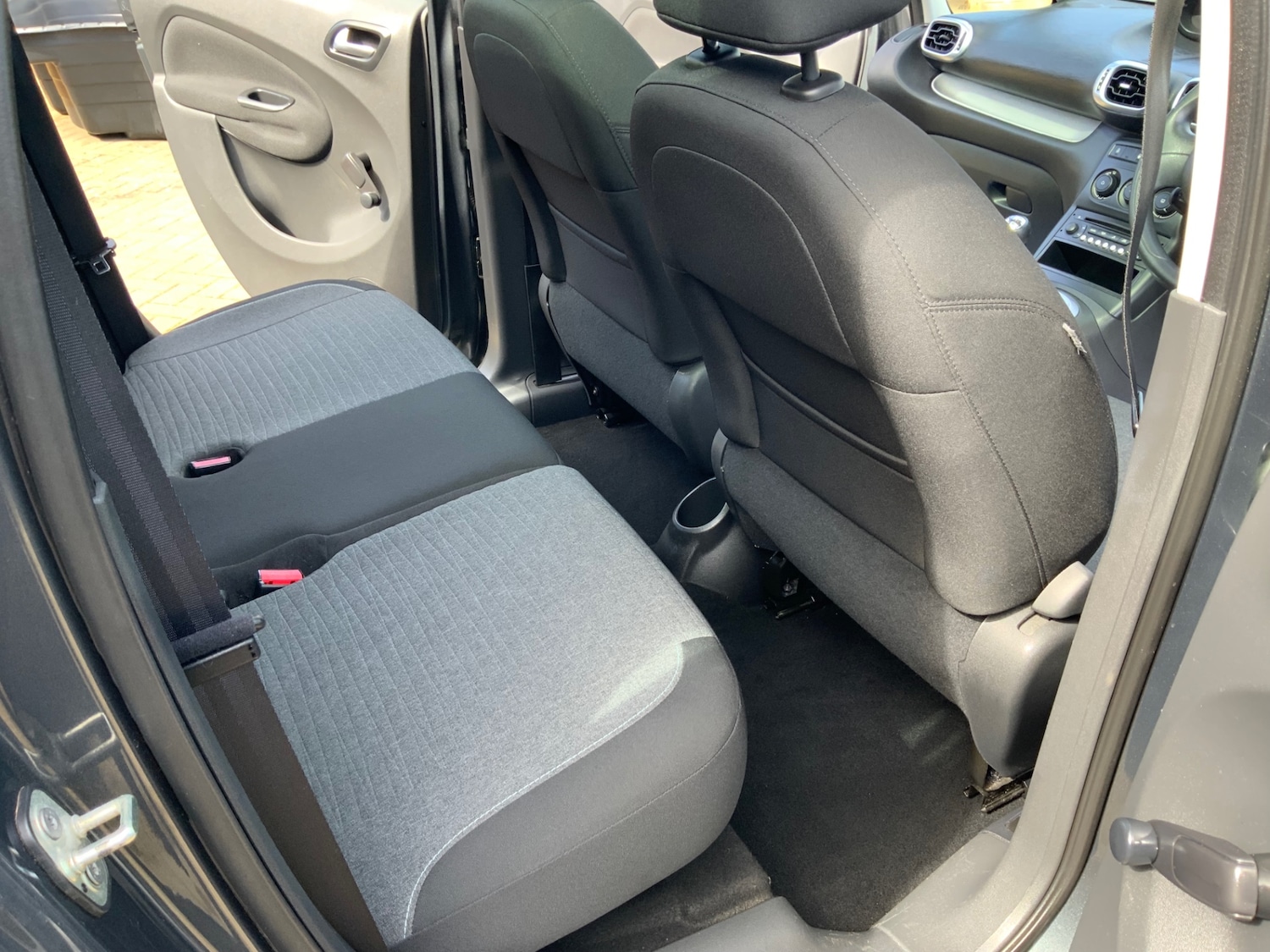 Used Citroen C3 Picasso 2015 for sale - 78163557: Photo 12