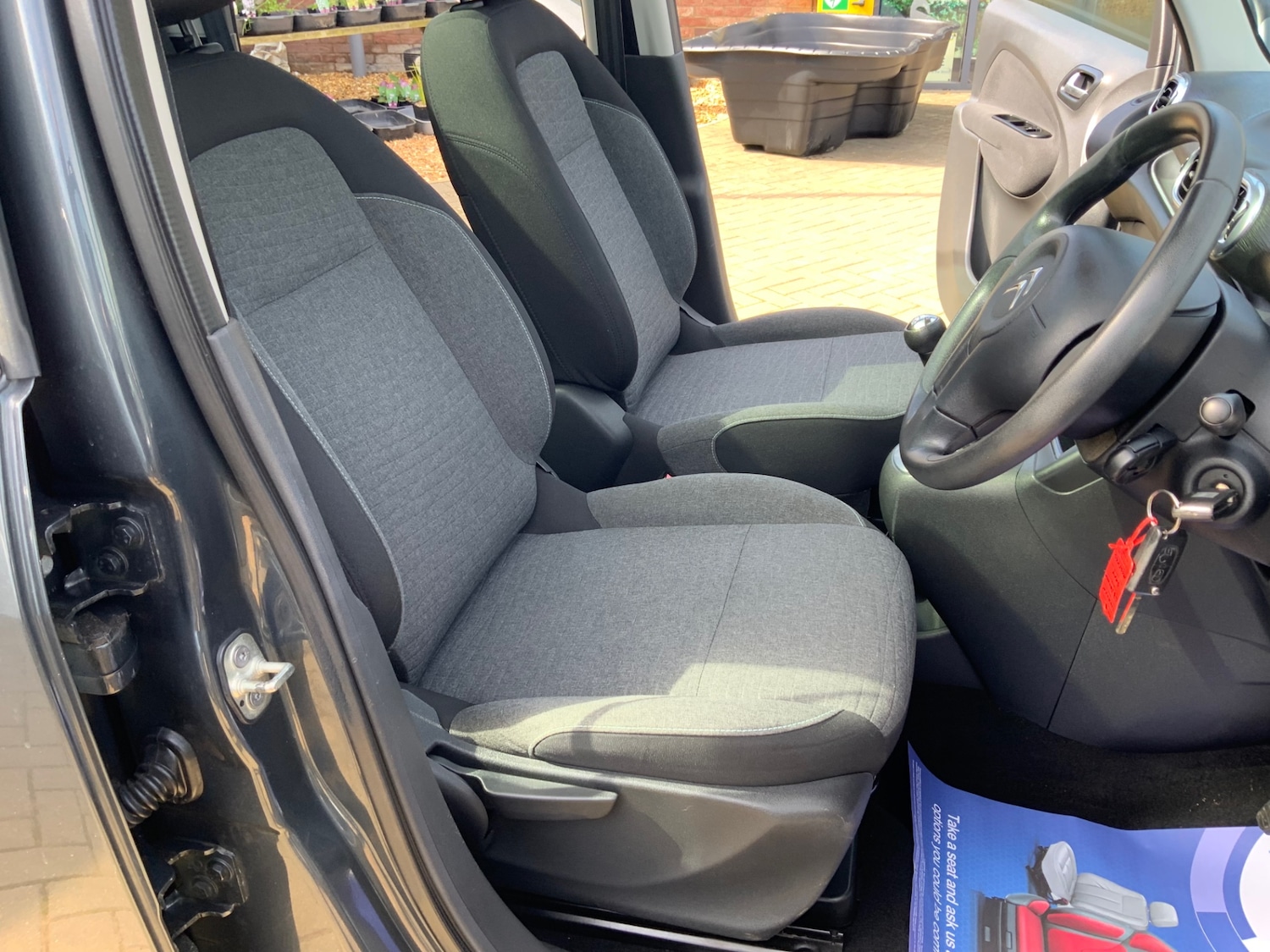 Used Citroen C3 Picasso 2015 for sale - 78163557: Photo 14