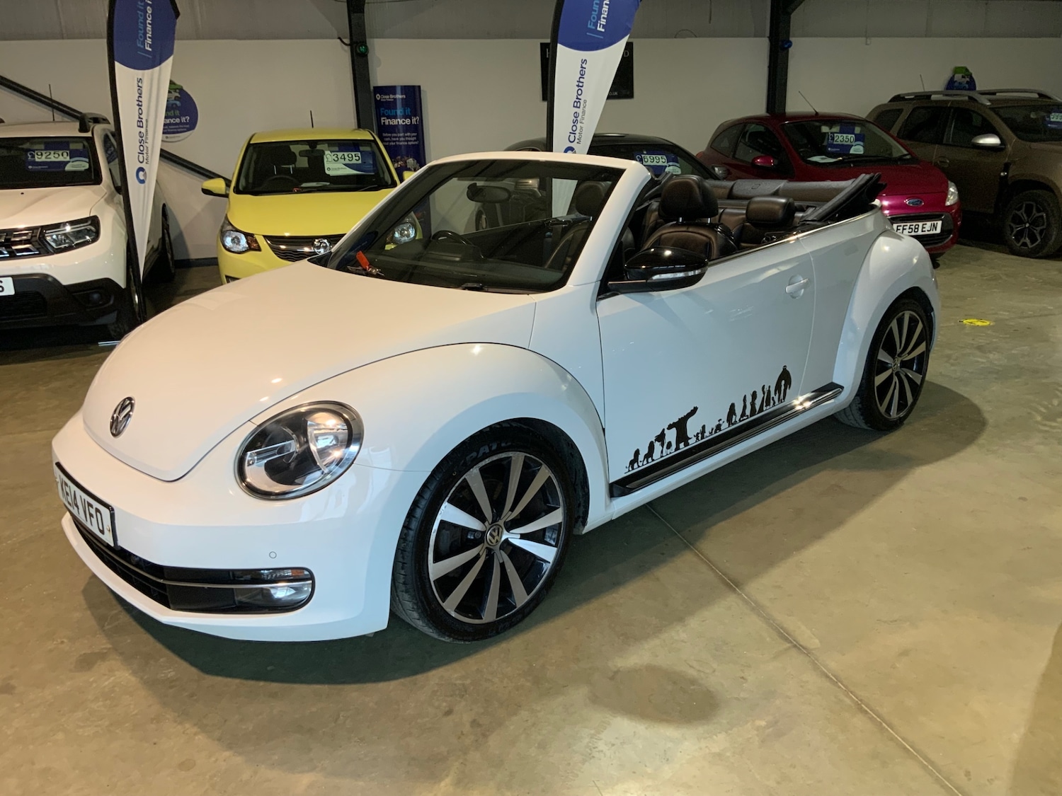 Used Volkswagen Beetle 2014 for sale - 77789136: Photo 1