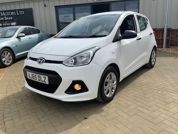 Used Hyundai i10 2016 for sale - 78236579: Photo