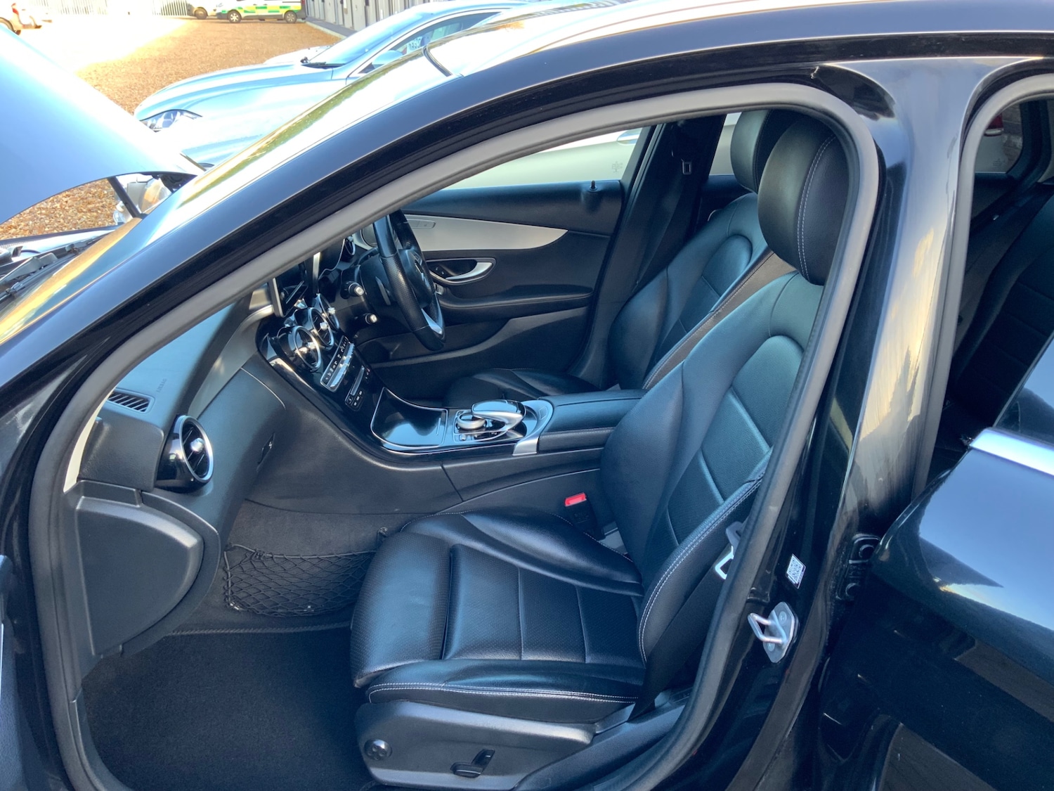 Used Mercedes-Benz C Class 2016 for sale - 77556967: Photo 14