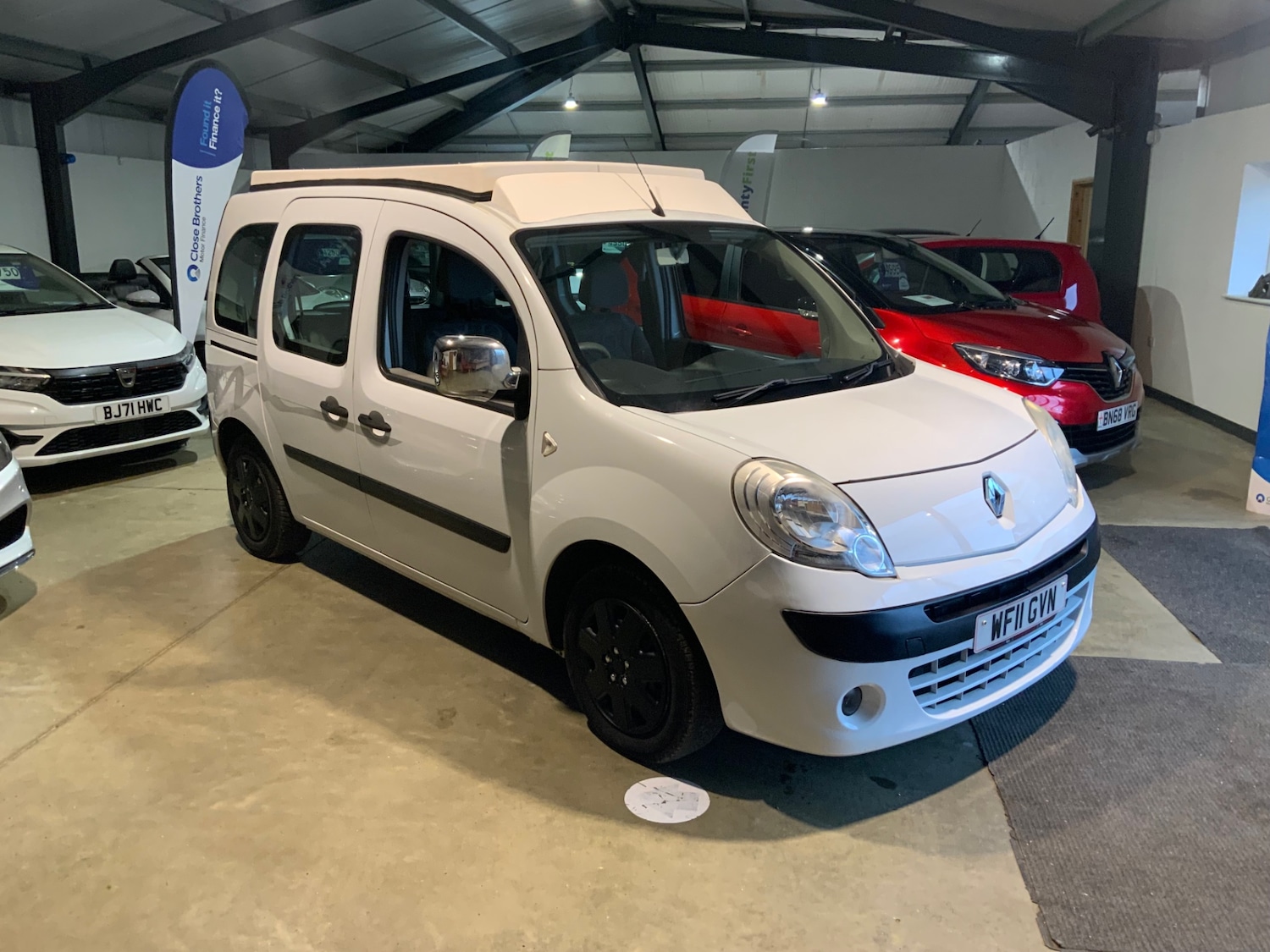 Used Renault Kangoo 2011 for sale - 77137845: Photo 10