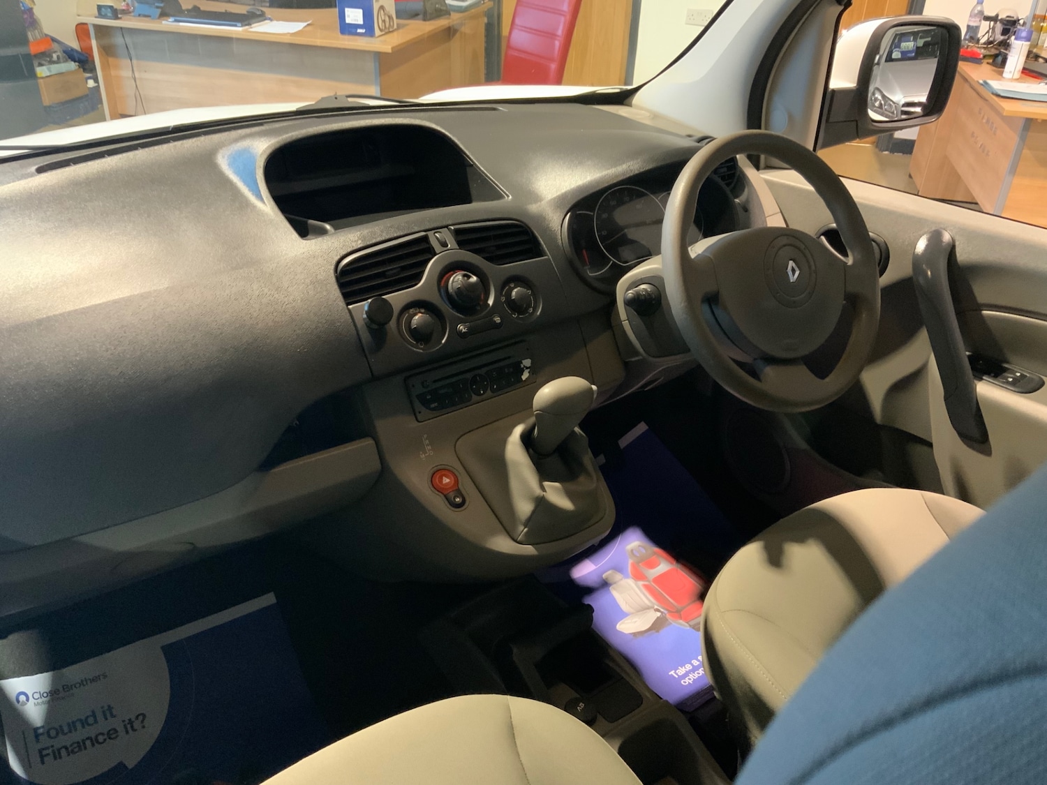 Used Renault Kangoo 2011 for sale - 77137845: Photo 15